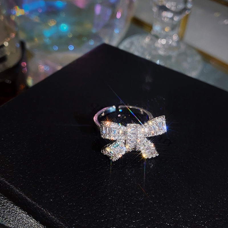 Nhẫn Hở Hình Nơ Đính Đá Dễ Thương