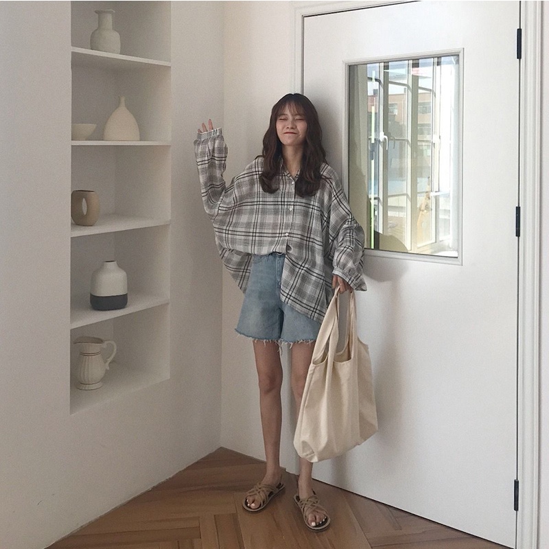 Áo sơ mi IELGY tay dài dáng rộng chống nắng họa tiết caro phong cách Hàn Quốc dành cho nữ