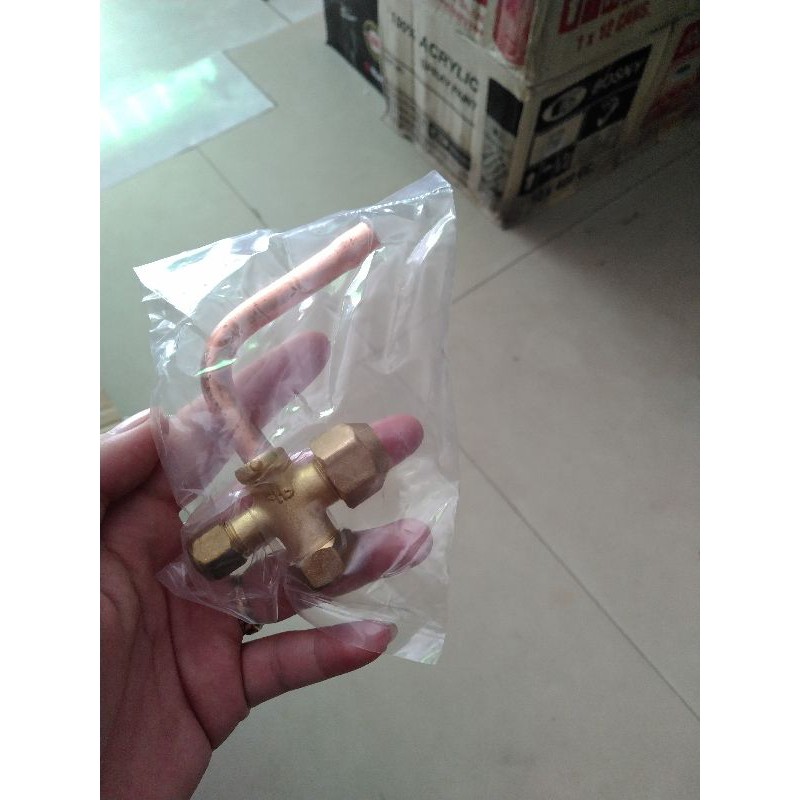 van khóa cục nóng van 3/ 8&quot;