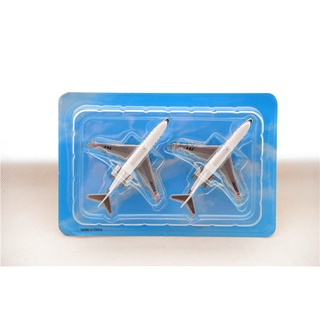 Mô hình máy bay boeing boeing 727 jal tỉ lệ 1:400