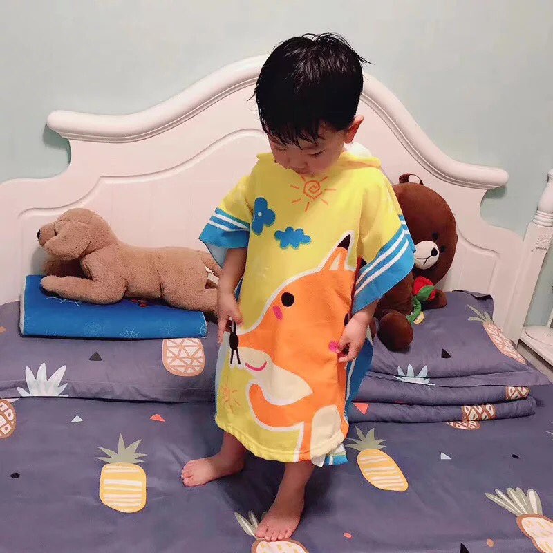 Áo choàng Tắm có mũ chùm đầu. Khăn tắm Đi Biển có mũ đa dạng mẫu lựa chọn