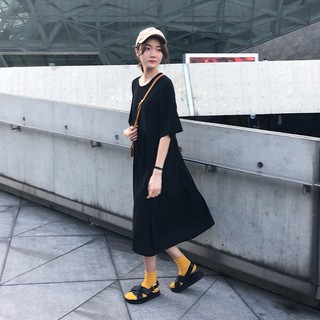 [Order] Váy đen hở lưng