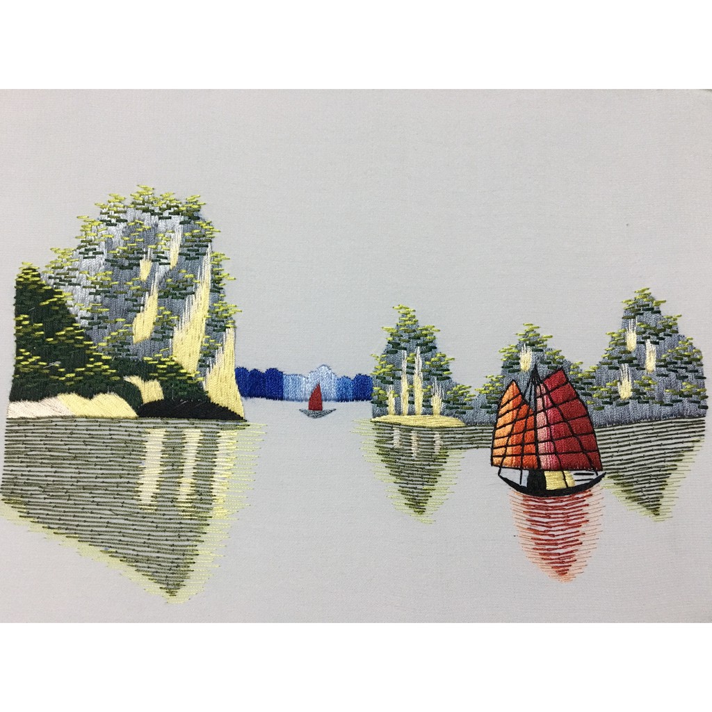 Tranh thêu tay 25 X 30cm Vịnh Hạ Long VHL004