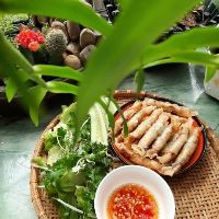 Bánh Tráng cuốn chả ram tôm đất Bình Định 1 xấp(25 cuốn)