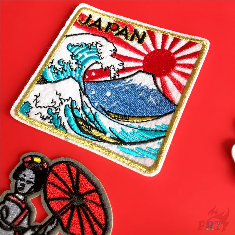 Miếng ủi thêu quần áo thiết kế theo phong cách Harajuku Nhật Bản đẹp mắt