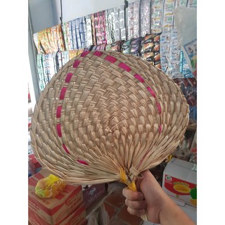 QUẠT CẦM TAY BẰNG LÁ CỌ ĐAN