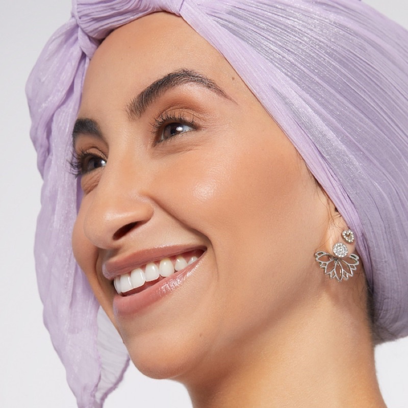 Tạo khối dạng kem Rare Beauty Warm Wishes Effortless Bronzer Stick