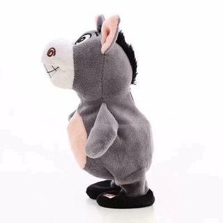 Combo lừa biết nhại tiếng người