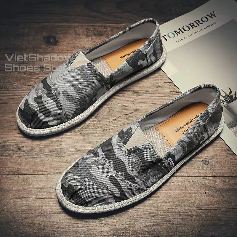 Slip on nam - Giày lười vải nam cao cấp - Vải thô màu camo xám đậm và xám nhạt - Mã SP 2930 | BigBuy360 - bigbuy360.vn