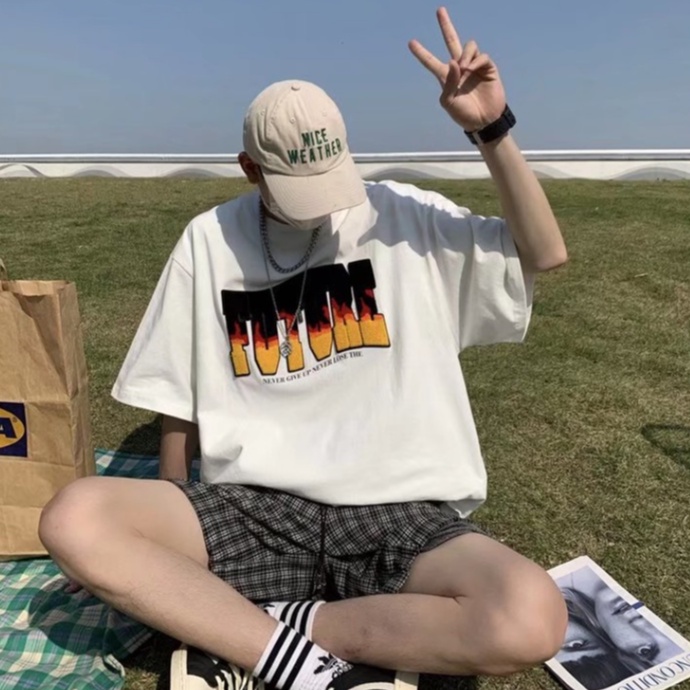 Áo Thun Nam Tay Ngắn Dáng Rộng Có Thêu Chữ Thời Trang Phong Cách