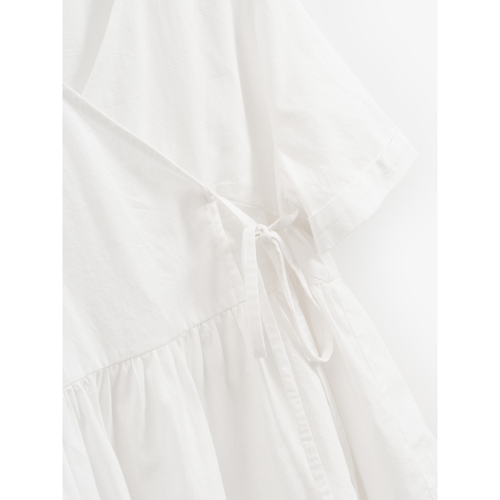 Áo babydoll trắng ngắn tay dáng kimono MADELEN