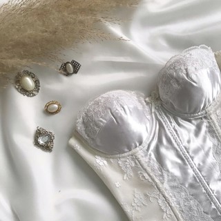 Áo corset trắng ren #2hand
