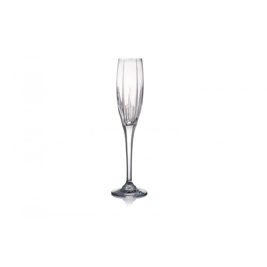 LY CHAMPAGNE PHA LÊ ROGASKA SKYLIGHT