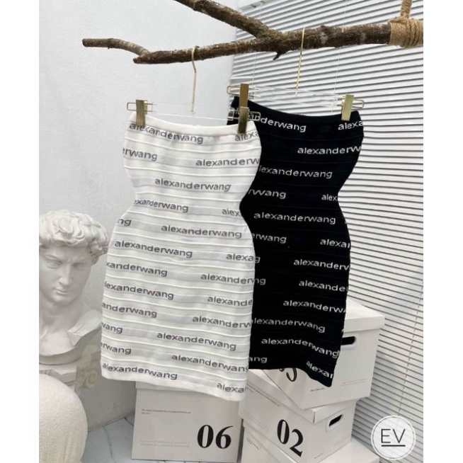 Váy quây ôm body chữ hàng QCL1