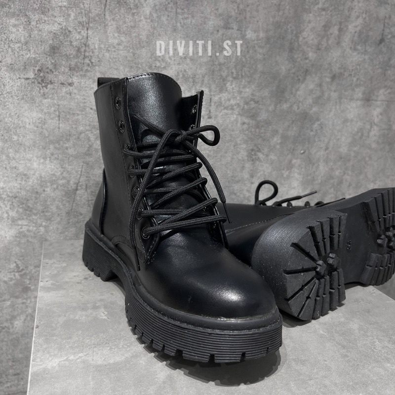 BOOTS ĐEN 7066