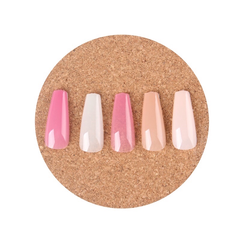 móng úp thang thân thánh đủ màu đủ size kèm dũa móng hộp 260 móng