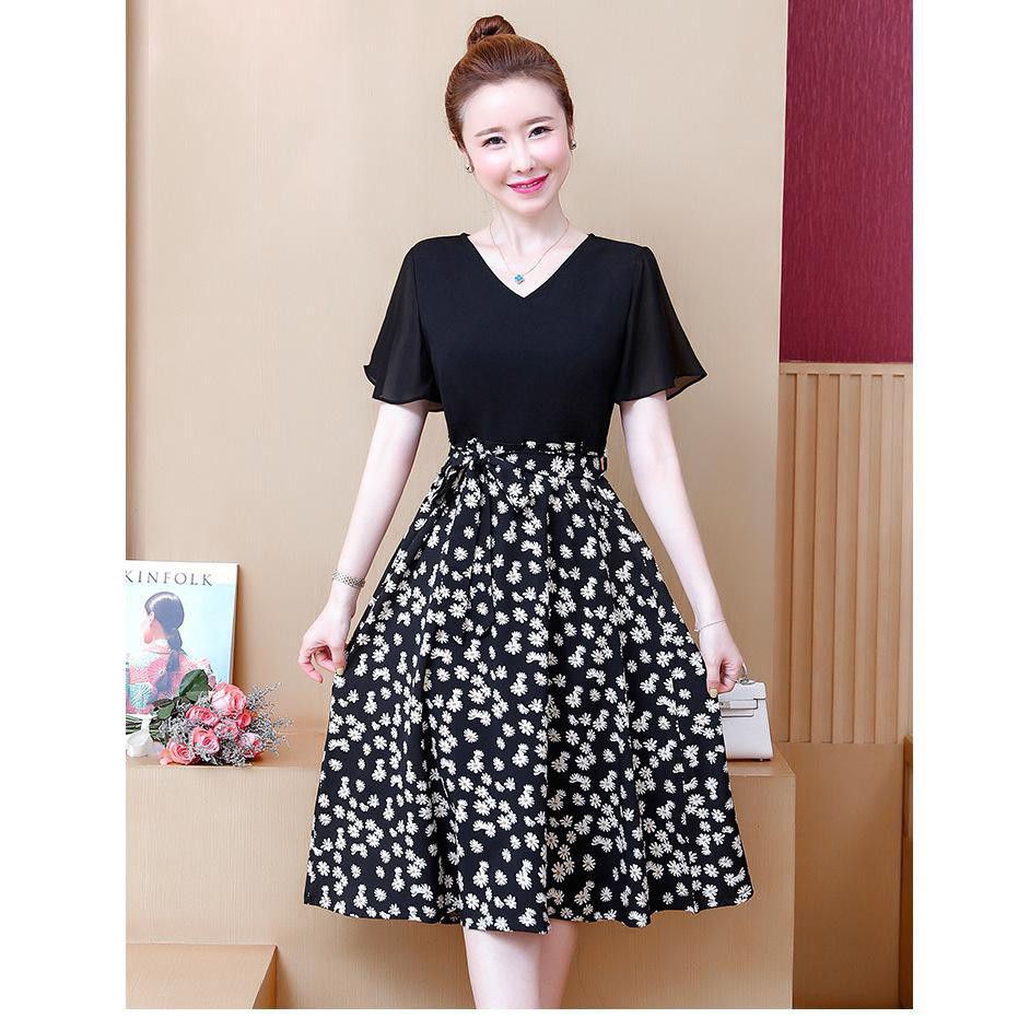 HÌNH THẬT – ĐẦM XÒE HOA CÚC CỔ V IN HOA CÚC KIỂU ĐẦM XÒE BIGSIZE DẠO PHỐ, ĐẦM XÒE CÁNH TIÊN, ĐẦM BIGSIZE NỮ D3256