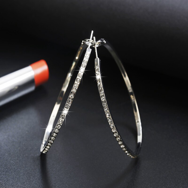 Bông Tai Dạng Vòng Tròn Lớn Đính Đá Pha Lê Thời Trang Mới Cho Nữ