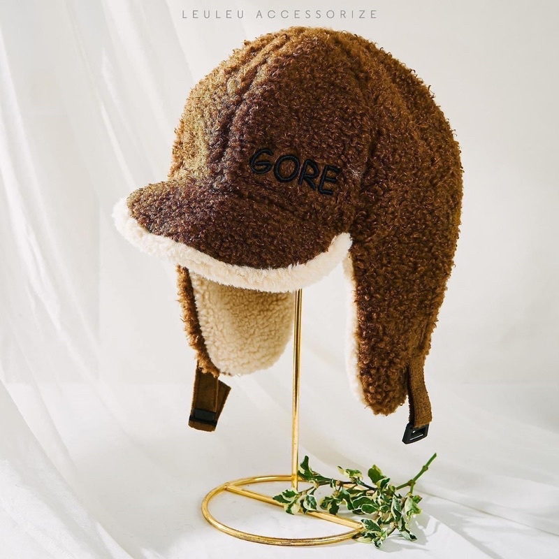 Giá treo nón mũ decor shop