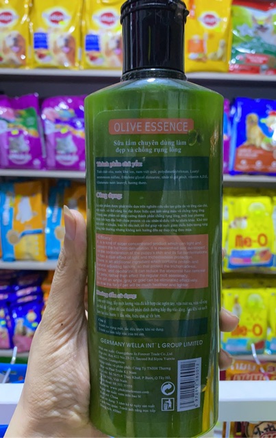 Sữa Tắm cho Chó Mèo Lông Trắng và Lông Sáng Màu Olive 450ml