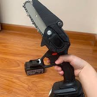 Máy cưa xích Hitachi dùng p  in