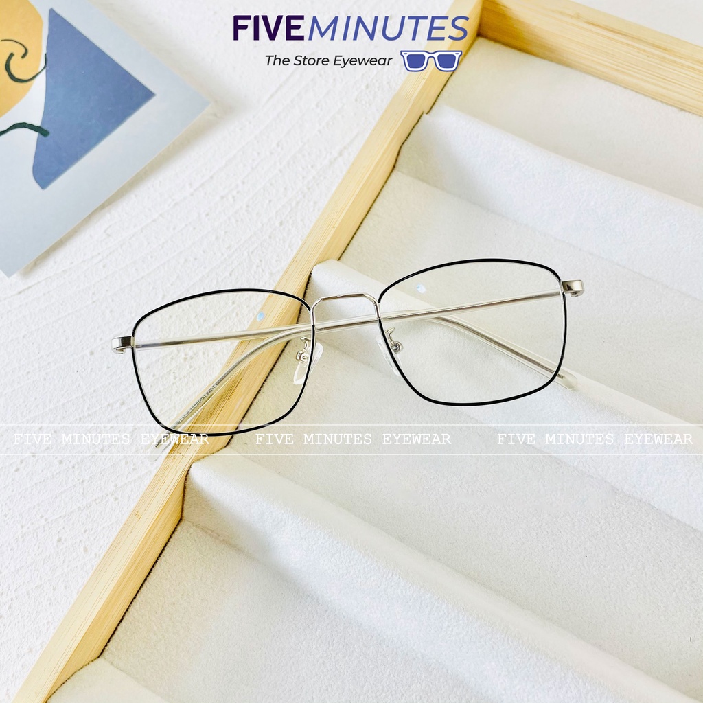 Gọng kính nam nữ, kim loại mảnh nhẹ dáng vuông bầu 8818 Siêu hot 2022 - Five Minutes Eyewear