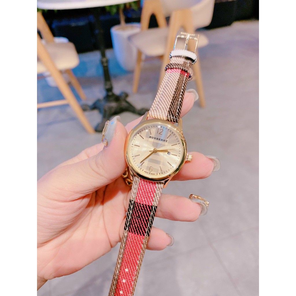 (Thẻ bảo hành 12 tháng) (burberry nữ) Đồng hồ nữ Burberry day da mềm, kẻ caro, thẻ bảo hành 12 tháng - burbrry nữ