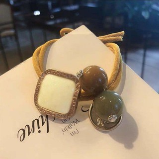 Cột tóc Hàn Quốc Retro dành cho cô gái có cá tính