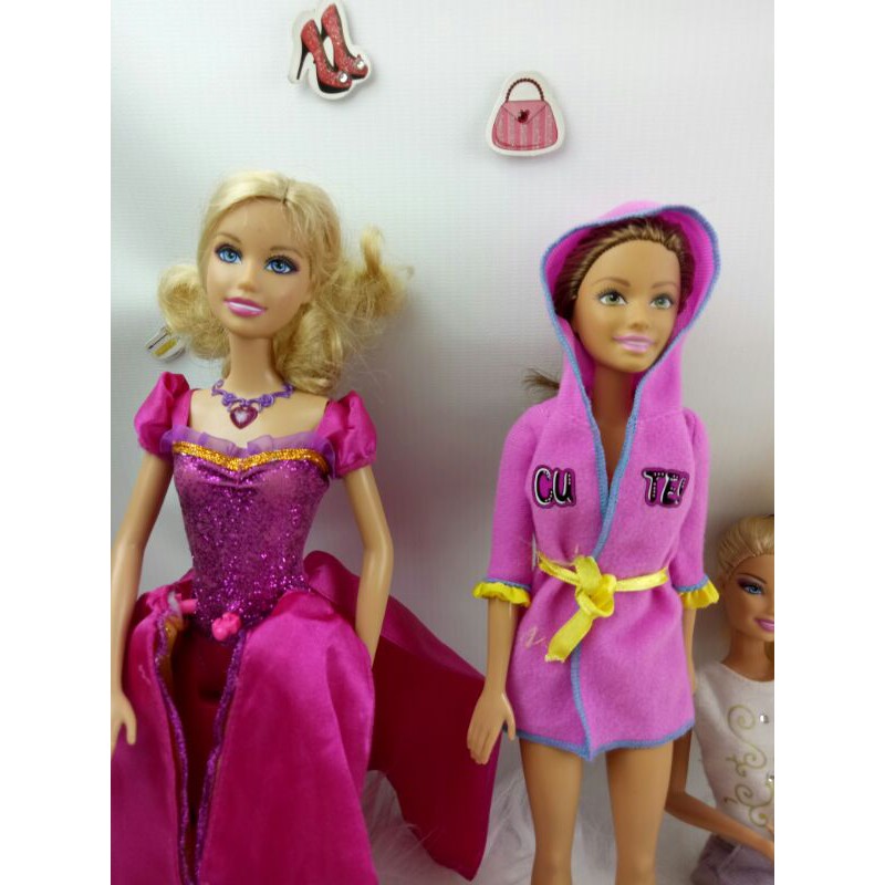 BB4-Búp bê barbie mặt xinh