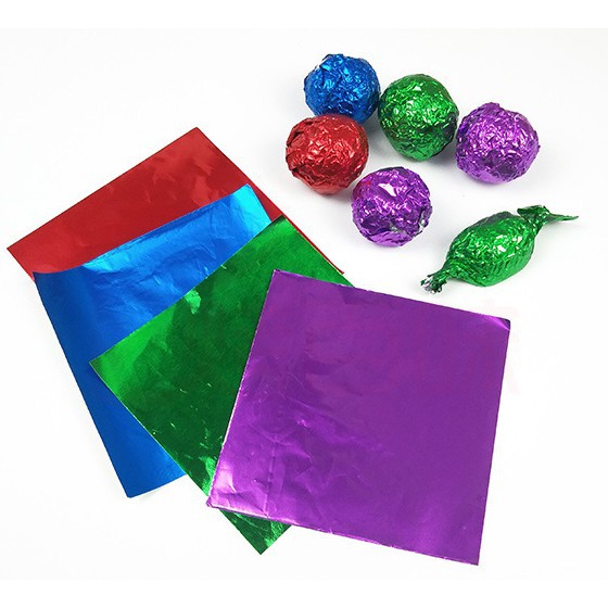 Set 100 lá nhôm 8cm x 8cm dùng bọc bánh kẹo socola tiện dụng