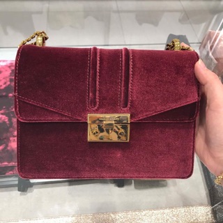 Túi Charles & keith