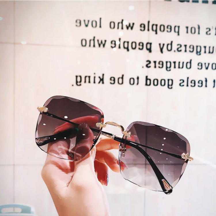 Kính mát thời trang mắt kính vuông gọng kim loại không viền cao cấp LATIO KM3 | BigBuy360 - bigbuy360.vn