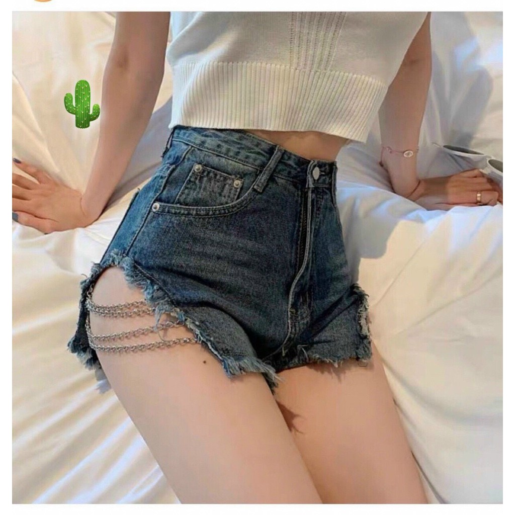QUẦN SHORT JEAN ĐÍNH XÍCH 2 BÊN HÔNG CẠP CAO MẪU MỚI