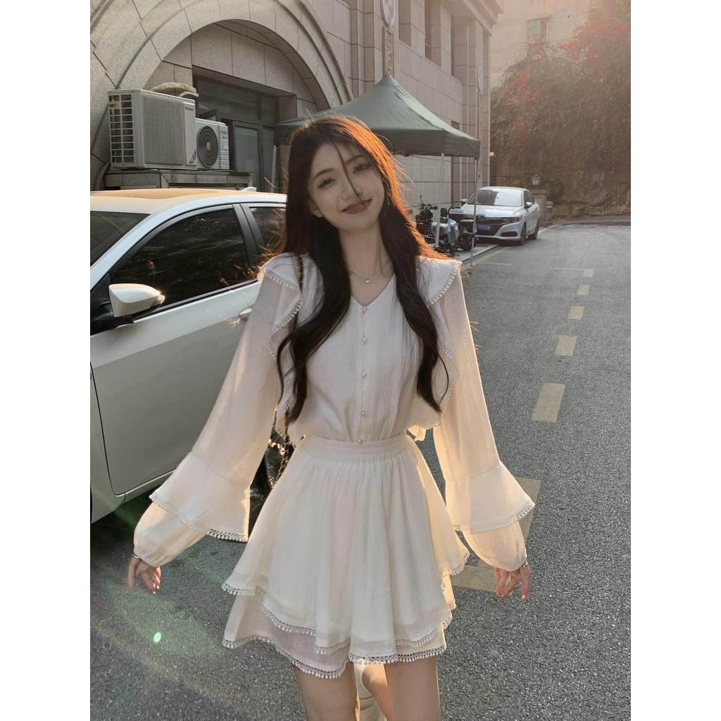 61370 Áo Sơ Mi Chiffon Mịn Tay Dài Ống Loe / Quần Culottes Ren