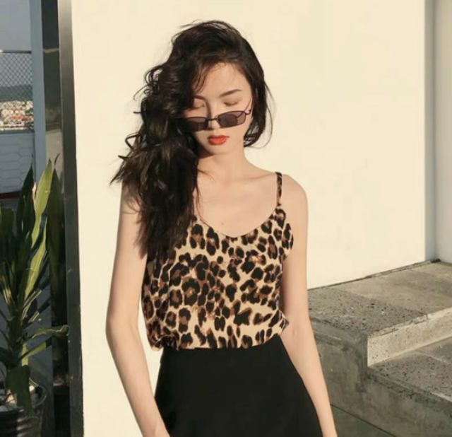 Áo dây voan hoạ tiết vân