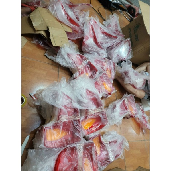 Nắp đèn hậu Ford Ranger 2013-2021