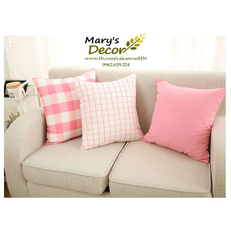 Gối tựa sofa Mary Décor - họa tiết Caro hồng trắng nhỏ