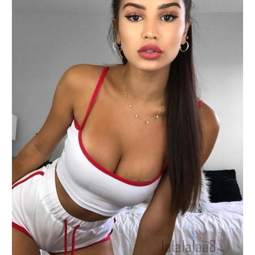 Set Đồ Thể Thao 2 Món Gồm Áo Croptop Hai Dây Màu Trơn + Quần Lưng Cao Co Giãn + Quần Short Lưng Cao Dành Cho Nữ Laa8-Yh