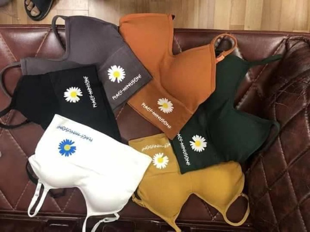 Áo bra thể thao hoa cúc xinh xắn