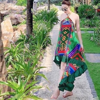 ĐẦM MAXI CỔ YẾM HOẠ TIẾT THẬT XINH