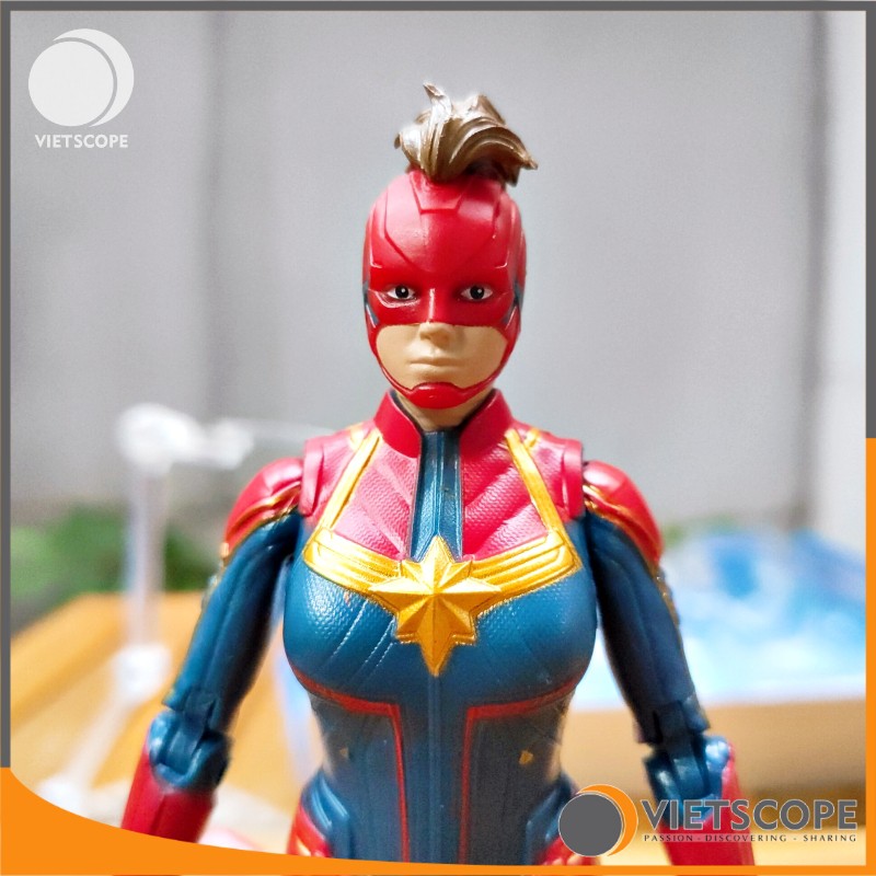 Mô hình nhân vật Captian Marvel hãng ZDToys - Có đế trưng bày