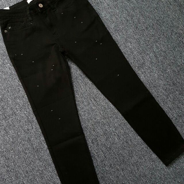 Jeans đen skinny thêu họa nhí xịn đẹp