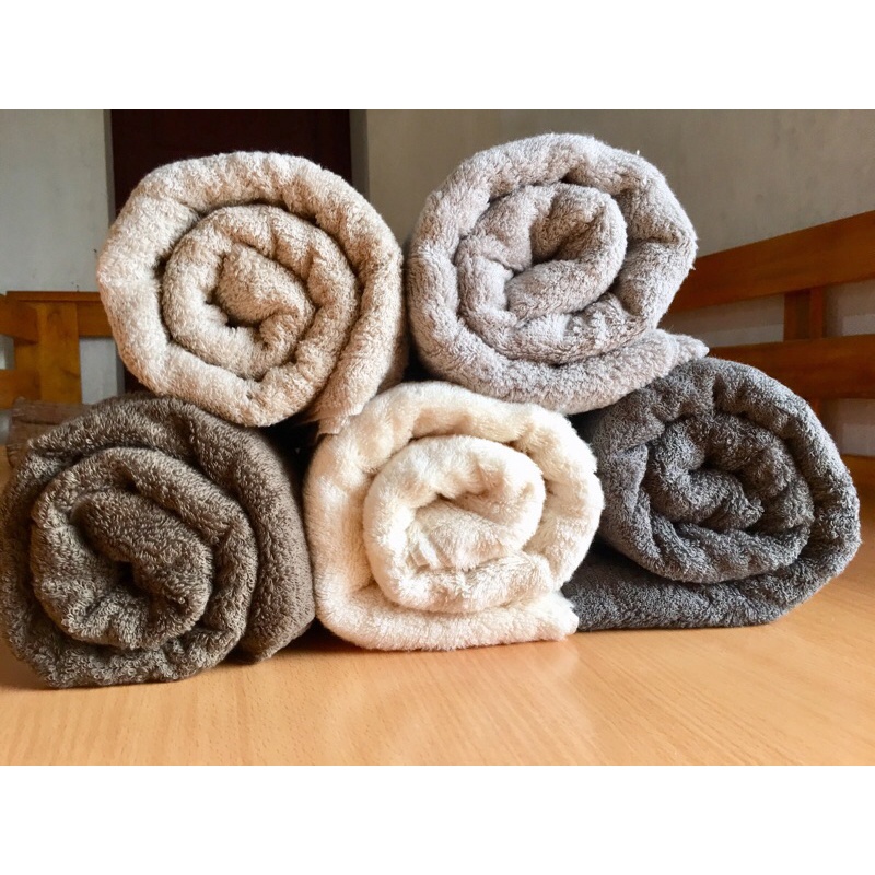 Khăn tắm M.U.J.I xuất dư Nhật xịn size Đại 70*140cm loại dày 390g