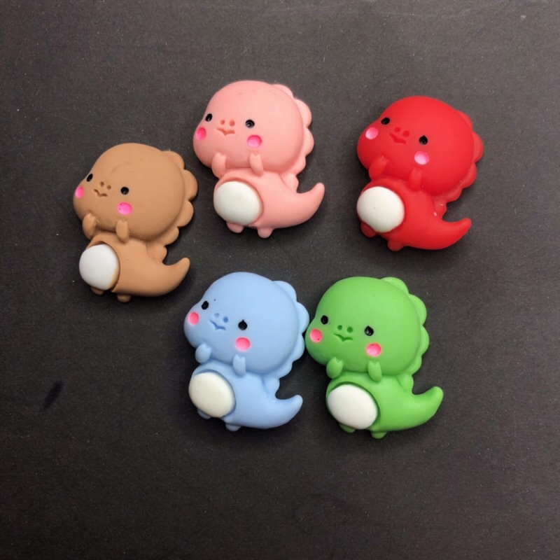 1k/ cái- charm hình nhựa nhiều mẫu