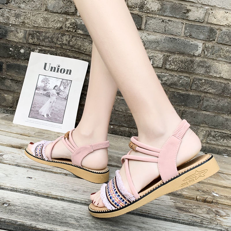 Giày Sandal Phong Cách Bohemian Mẫu 2020 One Size Nhỏ Thời Trang Đi Biển Dành Cho Nữ