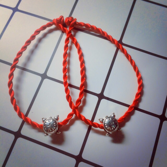 Vòng handmade đồng hồ