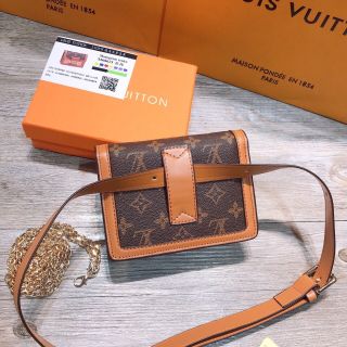 Túi Lv Đeo Bụng Đeo Chéo