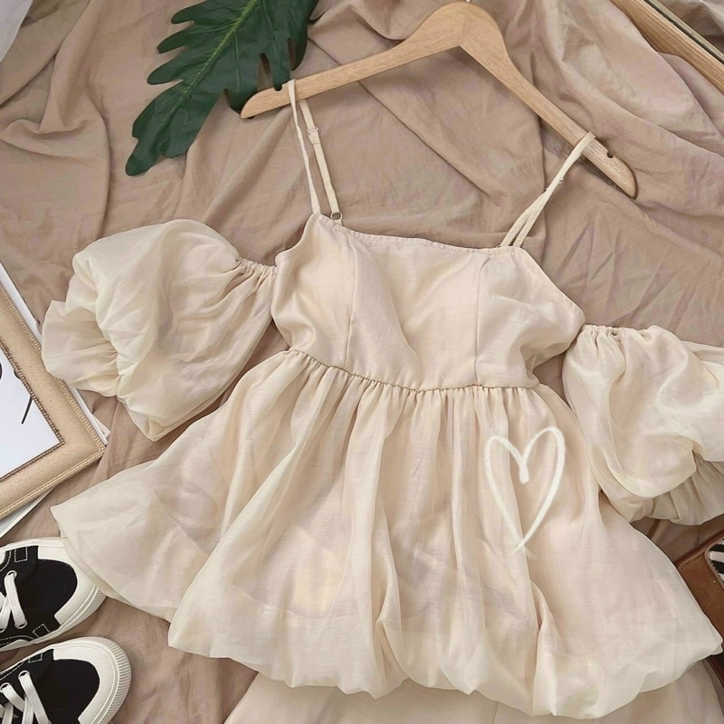 Set áo hay dây tay phồng rớt vai dạng babydoll và quần short