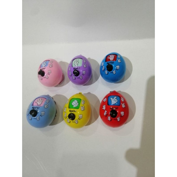MÓC KHÓA TRỨNG OẢN TÙ XÌ