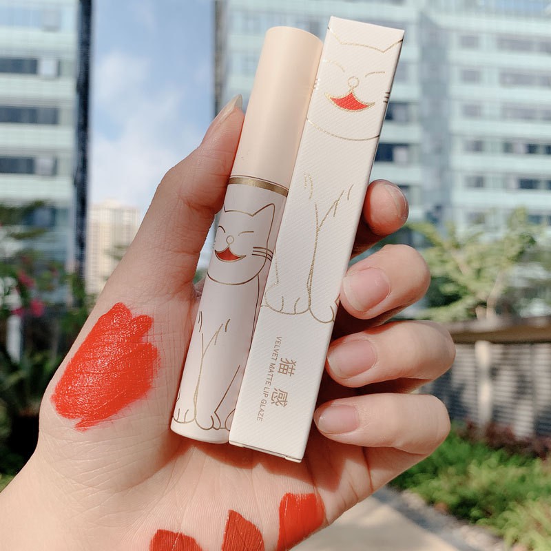 Son kem dưỡng ẩm lâu trôi trang điểm chuyên nghiệp
